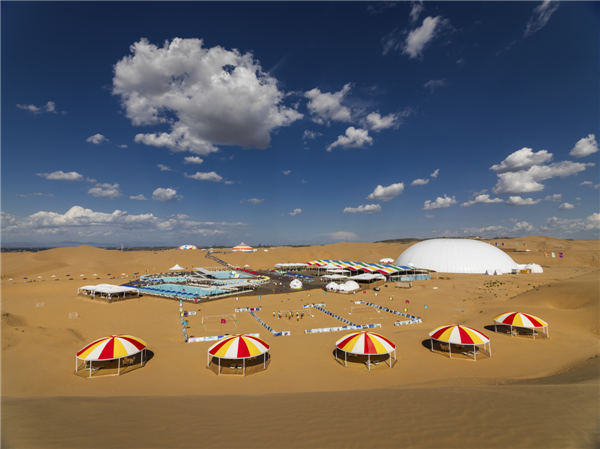 响沙湾,沙漠,度假地,景区,旅游,图片,照片,摄影,内蒙古响沙湾,内蒙古旅游,鄂尔多斯市旅游,莲花酒店,莲花度假酒店,莲沙度假岛,福沙度假岛,悦沙休闲岛,仙沙休闲岛,一粒沙度假村,在线预订,预定,旅行社,AAAAA,5A级旅游景区,库布齐,库布其沙漠,库布其旅游