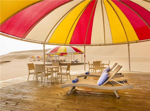 响沙湾,沙漠,度假地,景区,旅游,图片,照片,摄影,内蒙古响沙湾,内蒙古旅游,鄂尔多斯市旅游,莲花酒店,莲花度假酒店,莲沙度假岛,福沙度假岛,悦沙休闲岛,仙沙休闲岛,一粒沙度假村,在线预订,预定,旅行社,AAAAA,5A级旅游景区,库布齐,库布其沙漠,库布其旅游