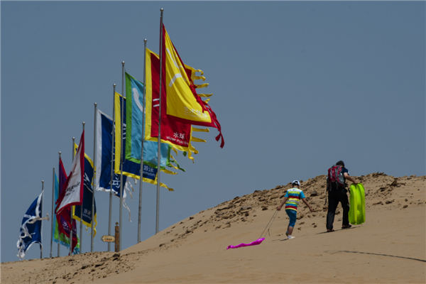 响沙湾,沙漠,度假地,景区,旅游,图片,照片,摄影,内蒙古响沙湾,内蒙古旅游,鄂尔多斯市旅游,莲花酒店,莲花度假酒店,莲沙度假岛,福沙度假岛,悦沙休闲岛,仙沙休闲岛,一粒沙度假村,在线预订,预定,旅行社,AAAAA,5A级旅游景区,库布齐,库布其沙漠,库布其旅游