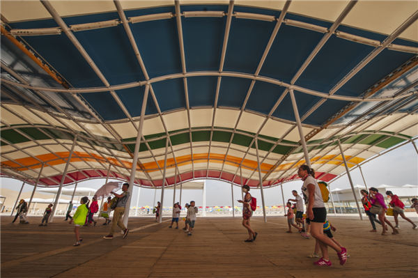 响沙湾,沙漠,度假地,景区,旅游,图片,照片,摄影,内蒙古响沙湾,内蒙古旅游,鄂尔多斯市旅游,莲花酒店,莲花度假酒店,莲沙度假岛,福沙度假岛,悦沙休闲岛,仙沙休闲岛,一粒沙度假村,在线预订,预定,旅行社,AAAAA,5A级旅游景区,库布齐,库布其沙漠,库布其旅游