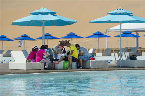 响沙湾,沙漠,度假地,景区,旅游,图片,照片,摄影,内蒙古响沙湾,内蒙古旅游,鄂尔多斯市旅游,莲花酒店,莲花度假酒店,莲沙度假岛,福沙度假岛,悦沙休闲岛,仙沙休闲岛,一粒沙度假村,在线预订,预定,旅行社,AAAAA,5A级旅游景区,库布齐,库布其沙漠,库布其旅游