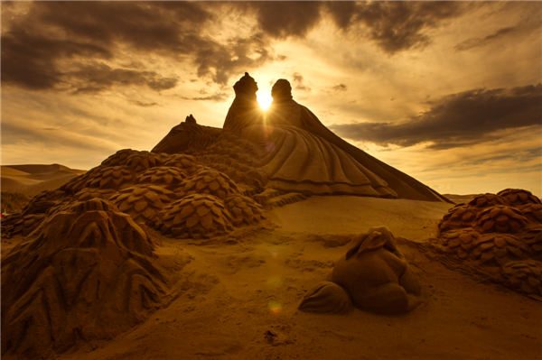 响沙湾,沙漠,度假地,景区,旅游,图片,照片,摄影,内蒙古响沙湾,内蒙古旅游,鄂尔多斯市旅游,莲花酒店,莲花度假酒店,莲沙度假岛,福沙度假岛,悦沙休闲岛,仙沙休闲岛,一粒沙度假村,在线预订,预定,旅行社,AAAAA,5A级旅游景区,库布齐,库布其沙漠,库布其旅游