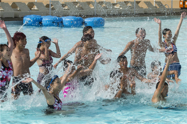 响沙湾,沙漠,度假地,景区,旅游,图片,照片,摄影,内蒙古响沙湾,内蒙古旅游,鄂尔多斯市旅游,莲花酒店,莲花度假酒店,莲沙度假岛,福沙度假岛,悦沙休闲岛,仙沙休闲岛,一粒沙度假村,在线预订,预定,旅行社,AAAAA,5A级旅游景区,库布齐,库布其沙漠,库布其旅游