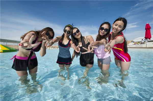 响沙湾,沙漠,度假地,景区,旅游,图片,照片,摄影,内蒙古响沙湾,内蒙古旅游,鄂尔多斯市旅游,莲花酒店,莲花度假酒店,莲沙度假岛,福沙度假岛,悦沙休闲岛,仙沙休闲岛,一粒沙度假村,在线预订,预定,旅行社,AAAAA,5A级旅游景区,库布齐,库布其沙漠,库布其旅游