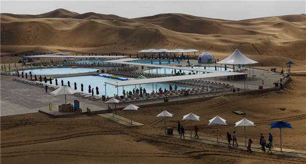 响沙湾,沙漠,度假地,景区,旅游,图片,照片,摄影,内蒙古响沙湾,内蒙古旅游,鄂尔多斯市旅游,莲花酒店,莲花度假酒店,莲沙度假岛,福沙度假岛,悦沙休闲岛,仙沙休闲岛,一粒沙度假村,在线预订,预定,旅行社,AAAAA,5A级旅游景区,库布齐,库布其沙漠,库布其旅游