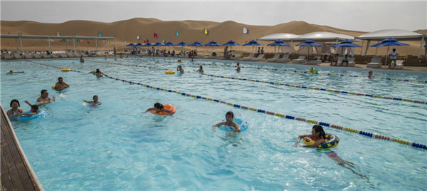 响沙湾,沙漠,度假地,景区,旅游,图片,照片,摄影,内蒙古响沙湾,内蒙古旅游,鄂尔多斯市旅游,莲花酒店,莲花度假酒店,莲沙度假岛,福沙度假岛,悦沙休闲岛,仙沙休闲岛,一粒沙度假村,在线预订,预定,旅行社,AAAAA,5A级旅游景区,库布齐,库布其沙漠,库布其旅游