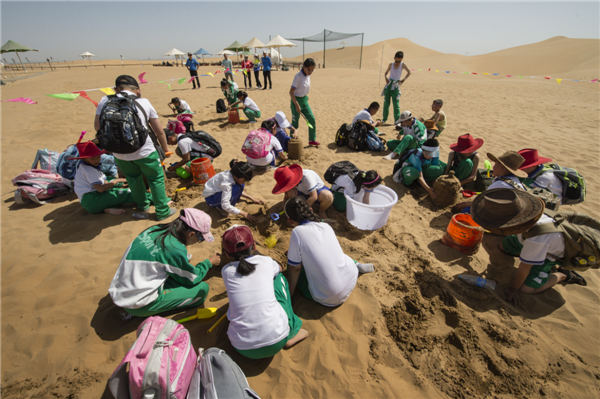 响沙湾,沙漠,度假地,景区,旅游,图片,照片,摄影,内蒙古响沙湾,内蒙古旅游,鄂尔多斯市旅游,莲花酒店,莲花度假酒店,莲沙度假岛,福沙度假岛,悦沙休闲岛,仙沙休闲岛,一粒沙度假村,在线预订,预定,旅行社,AAAAA,5A级旅游景区,库布齐,库布其沙漠,库布其旅游