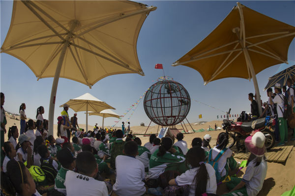 响沙湾,沙漠,度假地,景区,旅游,图片,照片,摄影,内蒙古响沙湾,内蒙古旅游,鄂尔多斯市旅游,莲花酒店,莲花度假酒店,莲沙度假岛,福沙度假岛,悦沙休闲岛,仙沙休闲岛,一粒沙度假村,在线预订,预定,旅行社,AAAAA,5A级旅游景区,库布齐,库布其沙漠,库布其旅游