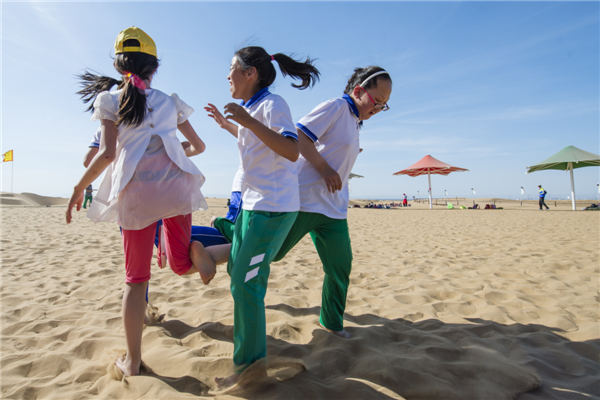 响沙湾,沙漠,度假地,景区,旅游,图片,照片,摄影,内蒙古响沙湾,内蒙古旅游,鄂尔多斯市旅游,莲花酒店,莲花度假酒店,莲沙度假岛,福沙度假岛,悦沙休闲岛,仙沙休闲岛,一粒沙度假村,在线预订,预定,旅行社,AAAAA,5A级旅游景区,库布齐,库布其沙漠,库布其旅游