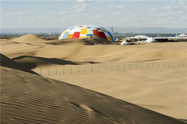 响沙湾,沙漠,度假地,景区,旅游,图片,照片,摄影,内蒙古响沙湾,内蒙古旅游,鄂尔多斯市旅游,莲花酒店,莲花度假酒店,莲沙度假岛,福沙度假岛,悦沙休闲岛,仙沙休闲岛,一粒沙度假村,在线预订,预定,旅行社,AAAAA,5A级旅游景区,库布齐,库布其沙漠,库布其旅游