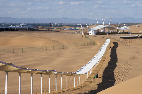 响沙湾,沙漠,度假地,景区,旅游,图片,照片,摄影,内蒙古响沙湾,内蒙古旅游,鄂尔多斯市旅游,莲花酒店,莲花度假酒店,莲沙度假岛,福沙度假岛,悦沙休闲岛,仙沙休闲岛,一粒沙度假村,在线预订,预定,旅行社,AAAAA,5A级旅游景区,库布齐,库布其沙漠,库布其旅游