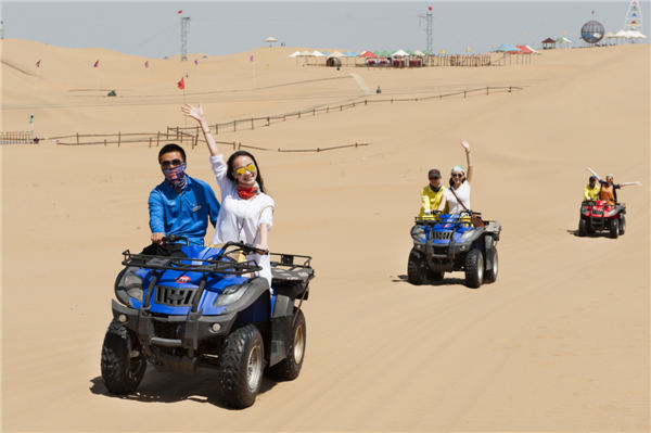 响沙湾,沙漠,度假地,景区,旅游,图片,照片,摄影,内蒙古响沙湾,内蒙古旅游,鄂尔多斯市旅游,莲花酒店,莲花度假酒店,莲沙度假岛,福沙度假岛,悦沙休闲岛,仙沙休闲岛,一粒沙度假村,在线预订,预定,旅行社,AAAAA,5A级旅游景区,库布齐,库布其沙漠,库布其旅游