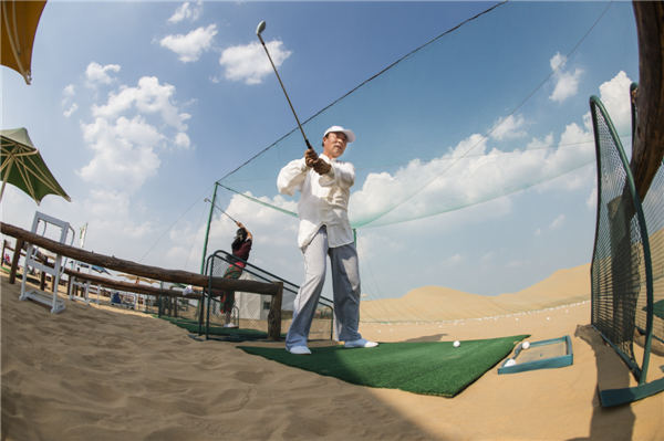 响沙湾,沙漠,度假地,景区,旅游,图片,照片,摄影,内蒙古响沙湾,内蒙古旅游,鄂尔多斯市旅游,莲花酒店,莲花度假酒店,莲沙度假岛,福沙度假岛,悦沙休闲岛,仙沙休闲岛,一粒沙度假村,在线预订,预定,旅行社,AAAAA,5A级旅游景区,库布齐,库布其沙漠,库布其旅游