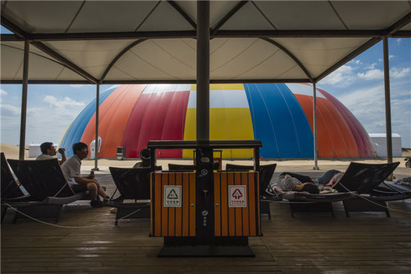 响沙湾,沙漠,度假地,景区,旅游,图片,照片,摄影,内蒙古响沙湾,内蒙古旅游,鄂尔多斯市旅游,莲花酒店,莲花度假酒店,莲沙度假岛,福沙度假岛,悦沙休闲岛,仙沙休闲岛,一粒沙度假村,在线预订,预定,旅行社,AAAAA,5A级旅游景区,库布齐,库布其沙漠,库布其旅游