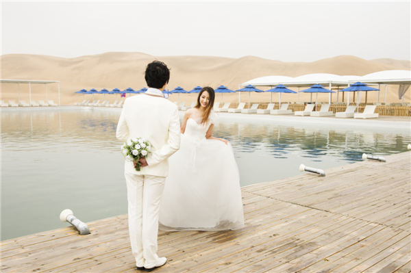 响沙湾,沙漠,度假地,景区,旅游,图片,照片,摄影,内蒙古响沙湾,内蒙古旅游,鄂尔多斯市旅游,莲花酒店,莲花度假酒店,莲沙度假岛,福沙度假岛,悦沙休闲岛,仙沙休闲岛,一粒沙度假村,在线预订,预定,旅行社,AAAAA,5A级旅游景区,库布齐,库布其沙漠,库布其旅游