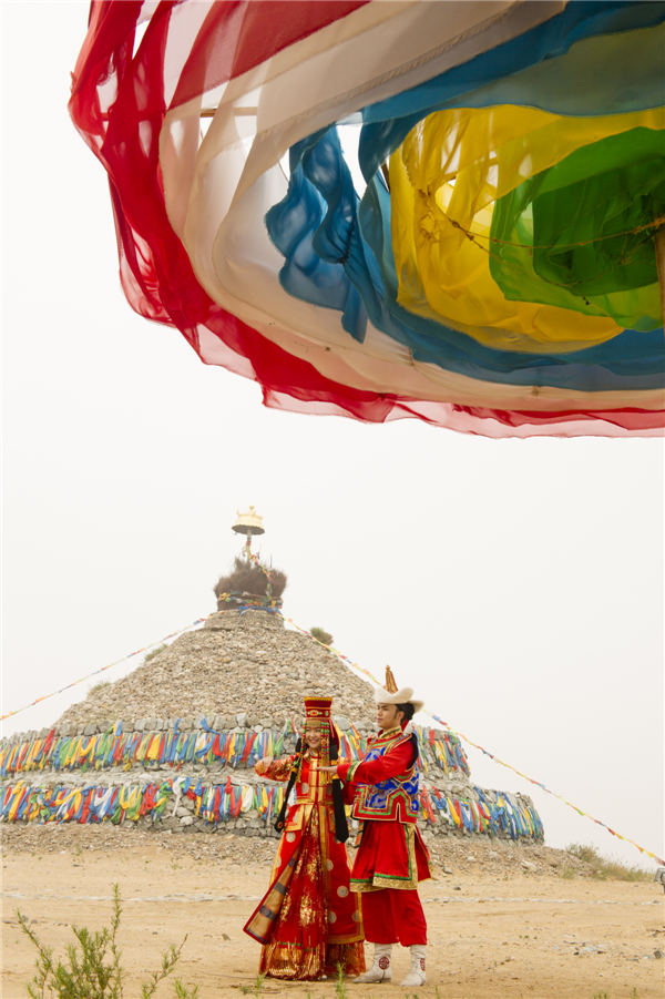 响沙湾,沙漠,度假地,景区,旅游,图片,照片,摄影,内蒙古响沙湾,内蒙古旅游,鄂尔多斯市旅游,莲花酒店,莲花度假酒店,莲沙度假岛,福沙度假岛,悦沙休闲岛,仙沙休闲岛,一粒沙度假村,在线预订,预定,旅行社,AAAAA,5A级旅游景区,库布齐,库布其沙漠,库布其旅游