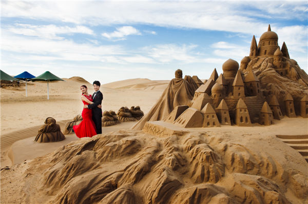 响沙湾,沙漠,度假地,景区,旅游,图片,照片,摄影,内蒙古响沙湾,内蒙古旅游,鄂尔多斯市旅游,莲花酒店,莲花度假酒店,莲沙度假岛,福沙度假岛,悦沙休闲岛,仙沙休闲岛,一粒沙度假村,在线预订,预定,旅行社,AAAAA,5A级旅游景区,库布齐,库布其沙漠,库布其旅游