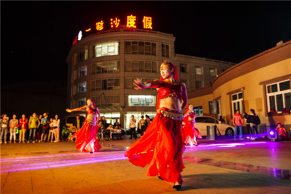 响沙湾,沙漠,度假地,景区,旅游,图片,照片,摄影,内蒙古响沙湾,内蒙古旅游,鄂尔多斯市旅游,莲花酒店,莲花度假酒店,莲沙度假岛,福沙度假岛,悦沙休闲岛,仙沙休闲岛,一粒沙度假村,在线预订,预定,旅行社,AAAAA,5A级旅游景区,库布齐,库布其沙漠,库布其旅游