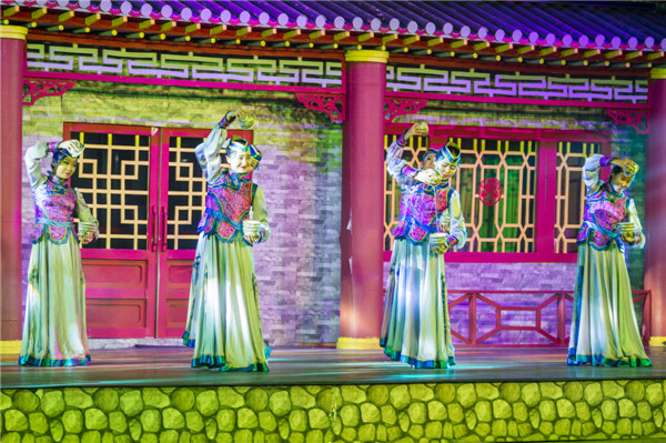 响沙湾,沙漠,度假地,景区,旅游,图片,照片,摄影,内蒙古响沙湾,内蒙古旅游,鄂尔多斯市旅游,莲花酒店,莲花度假酒店,莲沙度假岛,福沙度假岛,悦沙休闲岛,仙沙休闲岛,一粒沙度假村,在线预订,预定,旅行社,AAAAA,5A级旅游景区,库布齐,库布其沙漠,库布其旅游