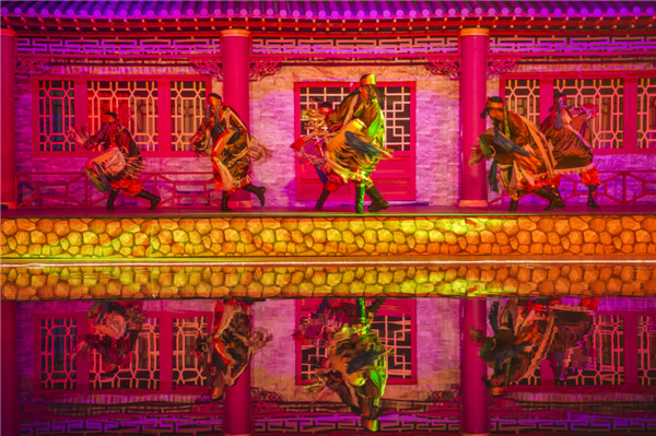 响沙湾,沙漠,度假地,景区,旅游,图片,照片,摄影,内蒙古响沙湾,内蒙古旅游,鄂尔多斯市旅游,莲花酒店,莲花度假酒店,莲沙度假岛,福沙度假岛,悦沙休闲岛,仙沙休闲岛,一粒沙度假村,在线预订,预定,旅行社,AAAAA,5A级旅游景区,库布齐,库布其沙漠,库布其旅游