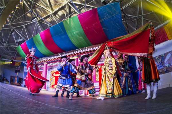 响沙湾,沙漠,度假地,景区,旅游,图片,照片,摄影,内蒙古响沙湾,内蒙古旅游,鄂尔多斯市旅游,莲花酒店,莲花度假酒店,莲沙度假岛,福沙度假岛,悦沙休闲岛,仙沙休闲岛,一粒沙度假村,在线预订,预定,旅行社,AAAAA,5A级旅游景区,库布齐,库布其沙漠,库布其旅游