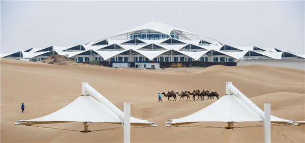 响沙湾,沙漠,度假地,景区,旅游,图片,照片,摄影,内蒙古响沙湾,内蒙古旅游,鄂尔多斯市旅游,莲花酒店,莲花度假酒店,莲沙度假岛,福沙度假岛,悦沙休闲岛,仙沙休闲岛,一粒沙度假村,在线预订,预定,旅行社,AAAAA,5A级旅游景区,库布齐,库布其沙漠,库布其旅游