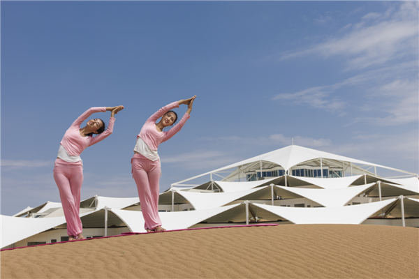 响沙湾,沙漠,度假地,景区,旅游,图片,照片,摄影,内蒙古响沙湾,内蒙古旅游,鄂尔多斯市旅游,莲花酒店,莲花度假酒店,莲沙度假岛,福沙度假岛,悦沙休闲岛,仙沙休闲岛,一粒沙度假村,在线预订,预定,旅行社,AAAAA,5A级旅游景区,库布齐,库布其沙漠,库布其旅游