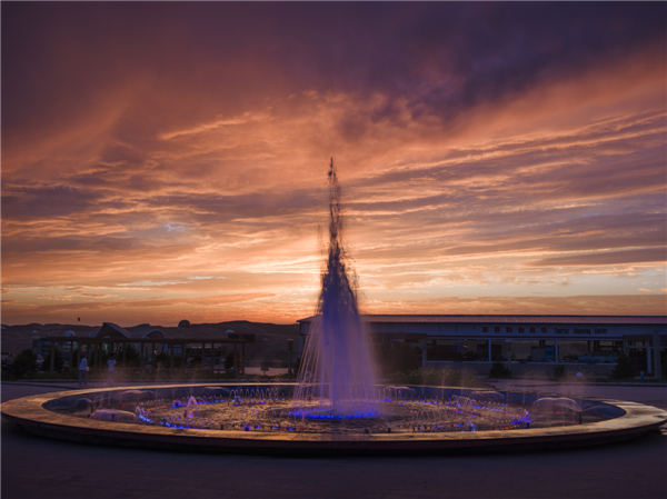 响沙湾,沙漠,度假地,景区,旅游,图片,照片,摄影,内蒙古响沙湾,内蒙古旅游,鄂尔多斯市旅游,莲花酒店,莲花度假酒店,莲沙度假岛,福沙度假岛,悦沙休闲岛,仙沙休闲岛,一粒沙度假村,在线预订,预定,旅行社,AAAAA,5A级旅游景区,库布齐,库布其沙漠,库布其旅游