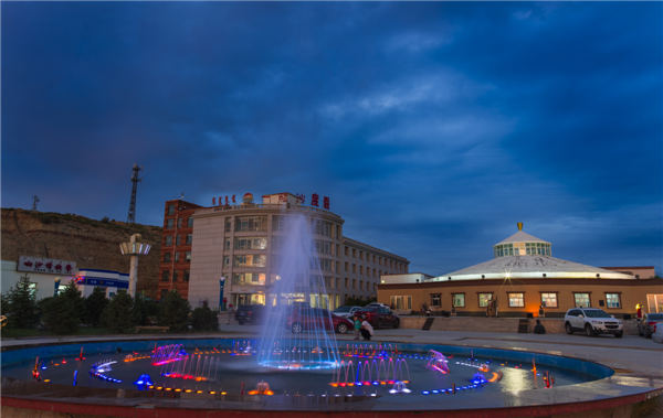 响沙湾,沙漠,度假地,景区,旅游,图片,照片,摄影,内蒙古响沙湾,内蒙古旅游,鄂尔多斯市旅游,莲花酒店,莲花度假酒店,莲沙度假岛,福沙度假岛,悦沙休闲岛,仙沙休闲岛,一粒沙度假村,在线预订,预定,旅行社,AAAAA,5A级旅游景区,库布齐,库布其沙漠,库布其旅游