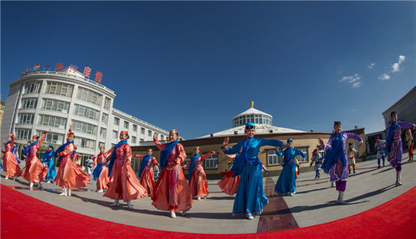 响沙湾,沙漠,度假地,景区,旅游,图片,照片,摄影,内蒙古响沙湾,内蒙古旅游,鄂尔多斯市旅游,莲花酒店,莲花度假酒店,莲沙度假岛,福沙度假岛,悦沙休闲岛,仙沙休闲岛,一粒沙度假村,在线预订,预定,旅行社,AAAAA,5A级旅游景区,库布齐,库布其沙漠,库布其旅游