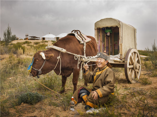 响沙湾,沙漠,度假地,景区,旅游,图片,照片,摄影,内蒙古响沙湾,内蒙古旅游,鄂尔多斯市旅游,莲花酒店,莲花度假酒店,莲沙度假岛,福沙度假岛,悦沙休闲岛,仙沙休闲岛,一粒沙度假村,在线预订,预定,旅行社,AAAAA,5A级旅游景区,库布齐,库布其沙漠,库布其旅游