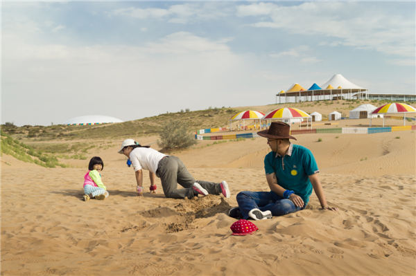 响沙湾,沙漠,度假地,景区,旅游,图片,照片,摄影,内蒙古响沙湾,内蒙古旅游,鄂尔多斯市旅游,莲花酒店,莲花度假酒店,莲沙度假岛,福沙度假岛,悦沙休闲岛,仙沙休闲岛,一粒沙度假村,在线预订,预定,旅行社,AAAAA,5A级旅游景区,库布齐,库布其沙漠,库布其旅游