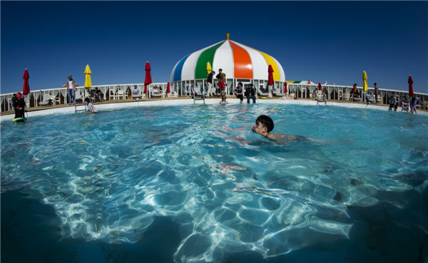 响沙湾,沙漠,度假地,景区,旅游,图片,照片,摄影,内蒙古响沙湾,内蒙古旅游,鄂尔多斯市旅游,莲花酒店,莲花度假酒店,莲沙度假岛,福沙度假岛,悦沙休闲岛,仙沙休闲岛,一粒沙度假村,在线预订,预定,旅行社,AAAAA,5A级旅游景区,库布齐,库布其沙漠,库布其旅游