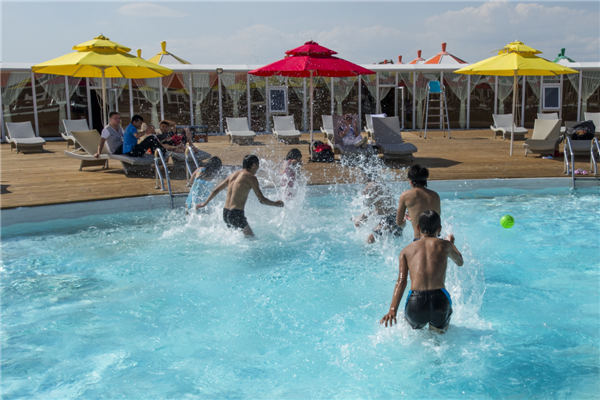 响沙湾,沙漠,度假地,景区,旅游,图片,照片,摄影,内蒙古响沙湾,内蒙古旅游,鄂尔多斯市旅游,莲花酒店,莲花度假酒店,莲沙度假岛,福沙度假岛,悦沙休闲岛,仙沙休闲岛,一粒沙度假村,在线预订,预定,旅行社,AAAAA,5A级旅游景区,库布齐,库布其沙漠,库布其旅游