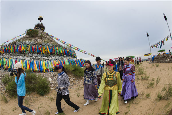 响沙湾,沙漠,度假地,景区,旅游,图片,照片,摄影,内蒙古响沙湾,内蒙古旅游,鄂尔多斯市旅游,莲花酒店,莲花度假酒店,莲沙度假岛,福沙度假岛,悦沙休闲岛,仙沙休闲岛,一粒沙度假村,在线预订,预定,旅行社,AAAAA,5A级旅游景区,库布齐,库布其沙漠,库布其旅游