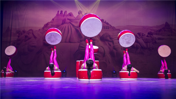 响沙湾,沙漠,度假地,景区,旅游,图片,照片,摄影,内蒙古响沙湾,内蒙古旅游,鄂尔多斯市旅游,莲花酒店,莲花度假酒店,莲沙度假岛,福沙度假岛,悦沙休闲岛,仙沙休闲岛,一粒沙度假村,在线预订,预定,旅行社,AAAAA,5A级旅游景区,库布齐,库布其沙漠,库布其旅游