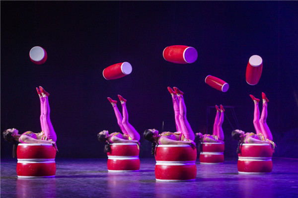 响沙湾,沙漠,度假地,景区,旅游,图片,照片,摄影,内蒙古响沙湾,内蒙古旅游,鄂尔多斯市旅游,莲花酒店,莲花度假酒店,莲沙度假岛,福沙度假岛,悦沙休闲岛,仙沙休闲岛,一粒沙度假村,在线预订,预定,旅行社,AAAAA,5A级旅游景区,库布齐,库布其沙漠,库布其旅游