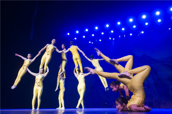 响沙湾,沙漠,度假地,景区,旅游,图片,照片,摄影,内蒙古响沙湾,内蒙古旅游,鄂尔多斯市旅游,莲花酒店,莲花度假酒店,莲沙度假岛,福沙度假岛,悦沙休闲岛,仙沙休闲岛,一粒沙度假村,在线预订,预定,旅行社,AAAAA,5A级旅游景区,库布齐,库布其沙漠,库布其旅游