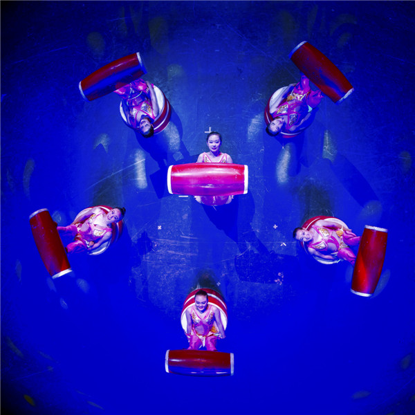 响沙湾,沙漠,度假地,景区,旅游,图片,照片,摄影,内蒙古响沙湾,内蒙古旅游,鄂尔多斯市旅游,莲花酒店,莲花度假酒店,莲沙度假岛,福沙度假岛,悦沙休闲岛,仙沙休闲岛,一粒沙度假村,在线预订,预定,旅行社,AAAAA,5A级旅游景区,库布齐,库布其沙漠,库布其旅游