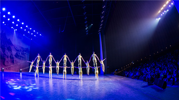 响沙湾,沙漠,度假地,景区,旅游,图片,照片,摄影,内蒙古响沙湾,内蒙古旅游,鄂尔多斯市旅游,莲花酒店,莲花度假酒店,莲沙度假岛,福沙度假岛,悦沙休闲岛,仙沙休闲岛,一粒沙度假村,在线预订,预定,旅行社,AAAAA,5A级旅游景区,库布齐,库布其沙漠,库布其旅游