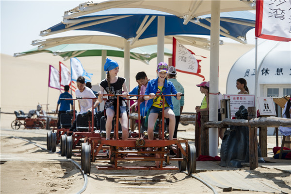 响沙湾,沙漠,度假地,景区,旅游,图片,照片,摄影,内蒙古响沙湾,内蒙古旅游,鄂尔多斯市旅游,莲花酒店,莲花度假酒店,莲沙度假岛,福沙度假岛,悦沙休闲岛,仙沙休闲岛,一粒沙度假村,在线预订,预定,旅行社,AAAAA,5A级旅游景区,库布齐,库布其沙漠,库布其旅游