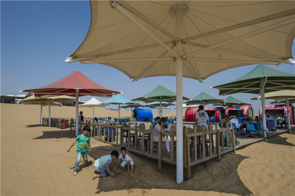 响沙湾,沙漠,度假地,景区,旅游,图片,照片,摄影,内蒙古响沙湾,内蒙古旅游,鄂尔多斯市旅游,莲花酒店,莲花度假酒店,莲沙度假岛,福沙度假岛,悦沙休闲岛,仙沙休闲岛,一粒沙度假村,在线预订,预定,旅行社,AAAAA,5A级旅游景区,库布齐,库布其沙漠,库布其旅游