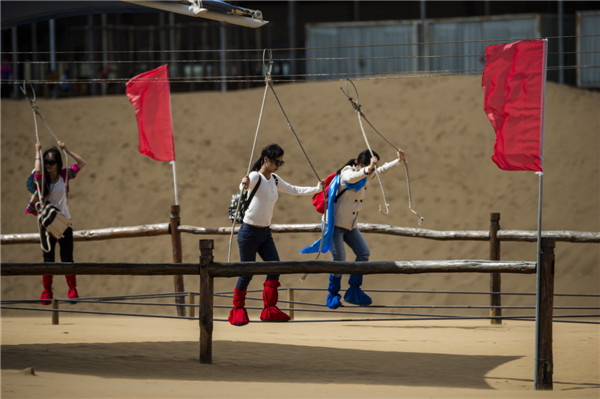 响沙湾,沙漠,度假地,景区,旅游,图片,照片,摄影,内蒙古响沙湾,内蒙古旅游,鄂尔多斯市旅游,莲花酒店,莲花度假酒店,莲沙度假岛,福沙度假岛,悦沙休闲岛,仙沙休闲岛,一粒沙度假村,在线预订,预定,旅行社,AAAAA,5A级旅游景区,库布齐,库布其沙漠,库布其旅游