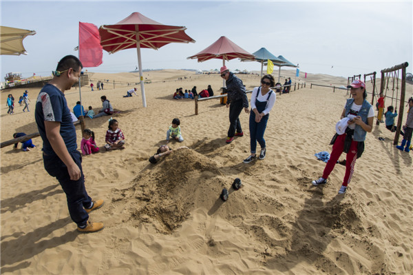 响沙湾,沙漠,度假地,景区,旅游,图片,照片,摄影,内蒙古响沙湾,内蒙古旅游,鄂尔多斯市旅游,莲花酒店,莲花度假酒店,莲沙度假岛,福沙度假岛,悦沙休闲岛,仙沙休闲岛,一粒沙度假村,在线预订,预定,旅行社,AAAAA,5A级旅游景区,库布齐,库布其沙漠,库布其旅游