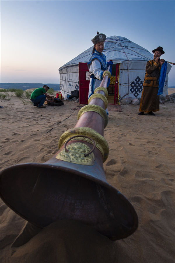 响沙湾,沙漠,度假地,景区,旅游,图片,照片,摄影,内蒙古响沙湾,内蒙古旅游,鄂尔多斯市旅游,莲花酒店,莲花度假酒店,莲沙度假岛,福沙度假岛,悦沙休闲岛,仙沙休闲岛,一粒沙度假村,在线预订,预定,旅行社,AAAAA,5A级旅游景区,库布齐,库布其沙漠,库布其旅游