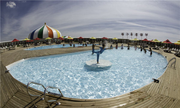 响沙湾,沙漠,度假地,景区,旅游,图片,照片,摄影,内蒙古响沙湾,内蒙古旅游,鄂尔多斯市旅游,莲花酒店,莲花度假酒店,莲沙度假岛,福沙度假岛,悦沙休闲岛,仙沙休闲岛,一粒沙度假村,在线预订,预定,旅行社,AAAAA,5A级旅游景区,库布齐,库布其沙漠,库布其旅游