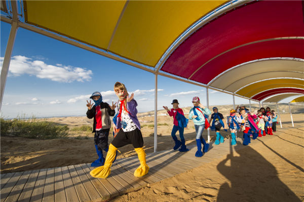 响沙湾,沙漠,度假地,景区,旅游,图片,照片,摄影,内蒙古响沙湾,内蒙古旅游,鄂尔多斯市旅游,莲花酒店,莲花度假酒店,莲沙度假岛,福沙度假岛,悦沙休闲岛,仙沙休闲岛,一粒沙度假村,在线预订,预定,旅行社,AAAAA,5A级旅游景区,库布齐,库布其沙漠,库布其旅游