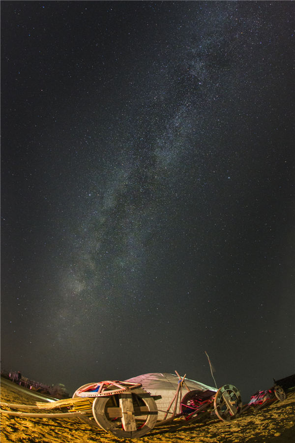 响沙湾,沙漠,度假地,景区,旅游,图片,照片,摄影,内蒙古响沙湾,内蒙古旅游,鄂尔多斯市旅游,莲花酒店,莲花度假酒店,莲沙度假岛,福沙度假岛,悦沙休闲岛,仙沙休闲岛,一粒沙度假村,在线预订,预定,旅行社,AAAAA,5A级旅游景区,库布齐,库布其沙漠,库布其旅游