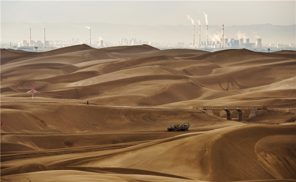 响沙湾,沙漠,度假地,景区,旅游,图片,照片,摄影,内蒙古响沙湾,内蒙古旅游,鄂尔多斯市旅游,莲花酒店,莲花度假酒店,莲沙度假岛,福沙度假岛,悦沙休闲岛,仙沙休闲岛,一粒沙度假村,在线预订,预定,旅行社,AAAAA,5A级旅游景区,库布齐,库布其沙漠,库布其旅游