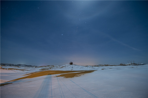 响沙湾,沙漠,度假地,景区,旅游,图片,照片,摄影,内蒙古响沙湾,内蒙古旅游,鄂尔多斯市旅游,莲花酒店,莲花度假酒店,莲沙度假岛,福沙度假岛,悦沙休闲岛,仙沙休闲岛,一粒沙度假村,在线预订,预定,旅行社,AAAAA,5A级旅游景区,库布齐,库布其沙漠,库布其旅游